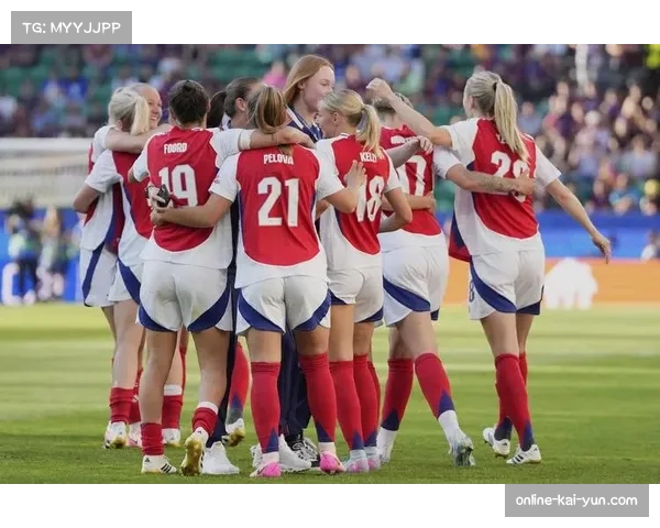 英格兰女足2025年欧洲杯卫冕 战术执行力助其登顶